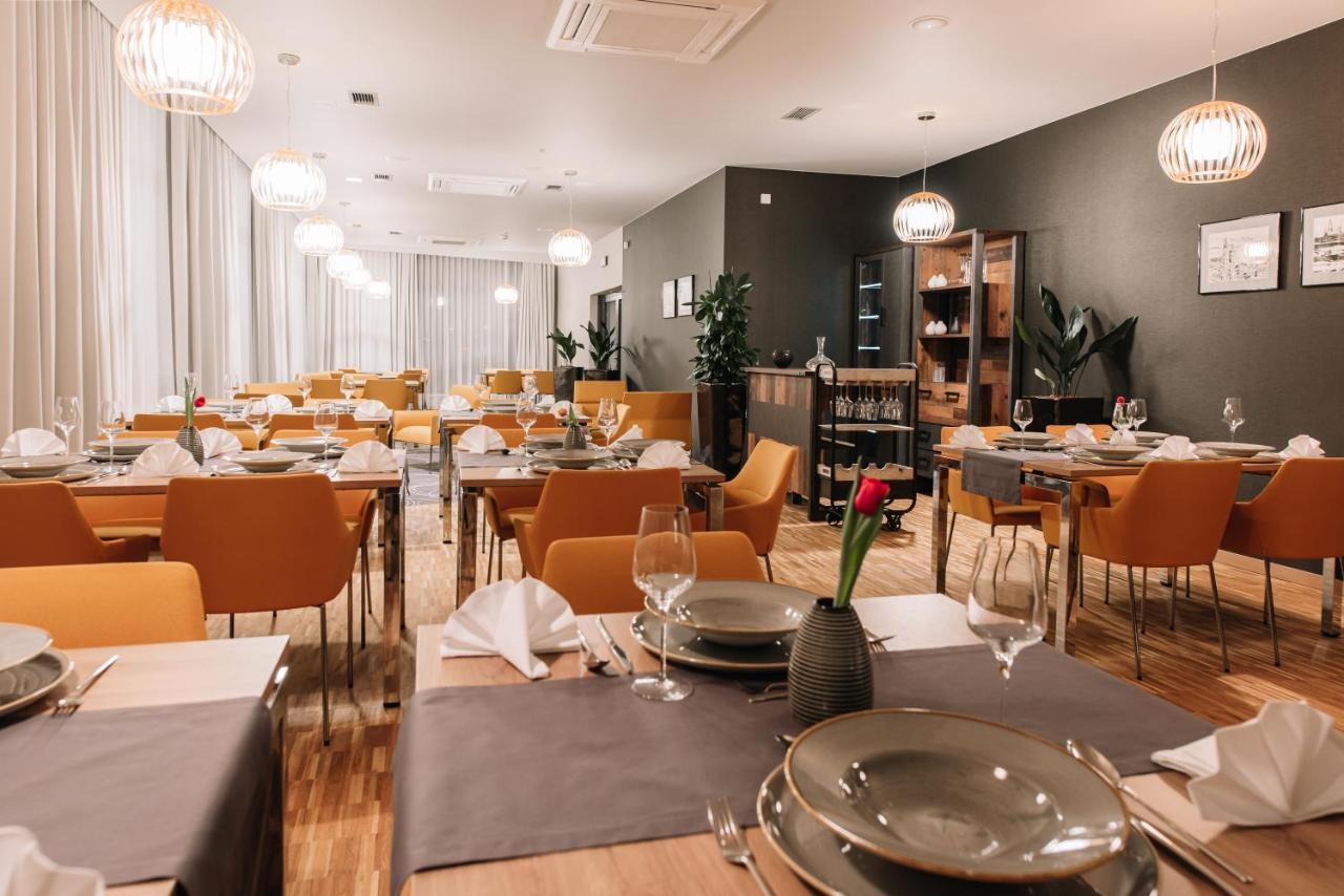Krowodrza Centrum Konferencyjno - Hotelowe คราคูฟ ภายนอก รูปภาพ